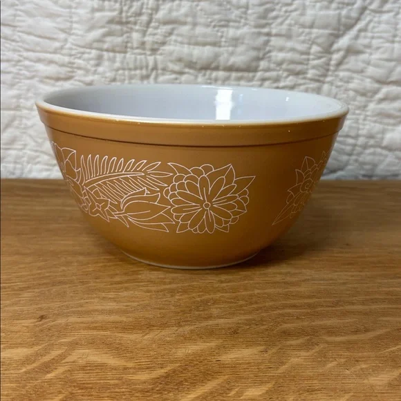 Vintage Pyrex Light Brown Woodland Pattern Mixing Bowl 402 1.5 Liter - Picture 2 of 6